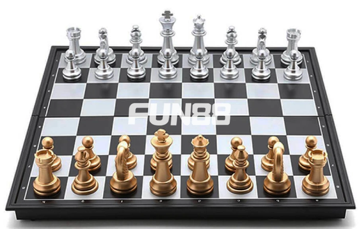 Tìm hiểu về cờ vua Online
